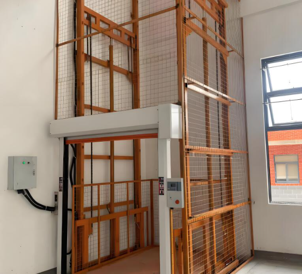 公主岭升降货梯是特种设备码