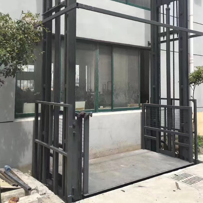 公主岭5吨室外升降货梯